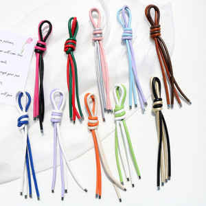 Breloque de sac en cuir PU tressé fait main avec nœud, porte-clés cerise pour sac à main, cadeau DIY - Product Image 1