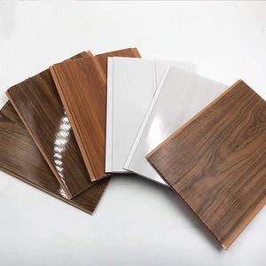 Pannello a Doghe <span class=keywords><strong>in</strong></span> <span class=keywords><strong>PVC</strong></span> Impermeabile, Pannello Acustico a Nido d'Ape, Piastrella Flessibile per Soffitto Decorativo per Hotel, <span class=keywords><strong>Pannelli</strong></span> per Pareti del Bagno - Product Image 2
