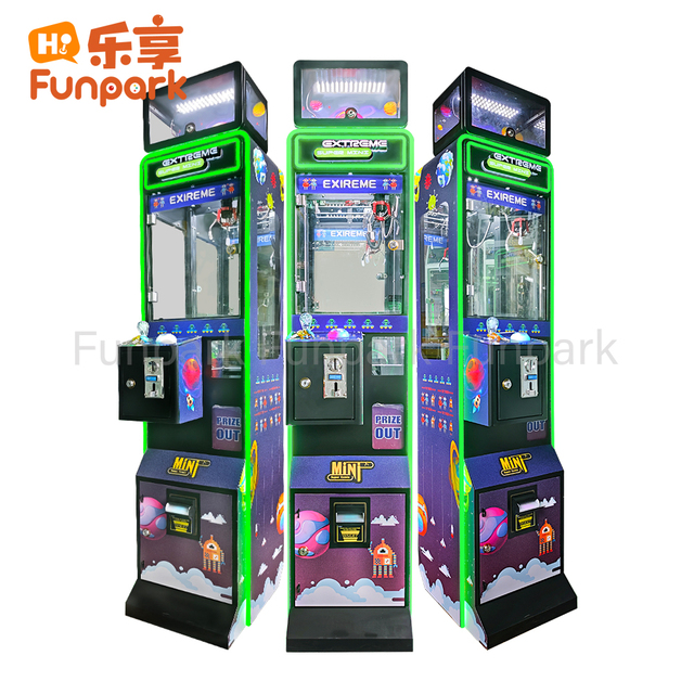 Funpark High Quality Claw Crane Machine Arcade Toys Mega Mini Claw Coin Operated Games Machine