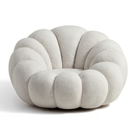 Fauteuil d'appoint élégant et moderne pivotant en tissu bouclé gris clair en forme de citrouille