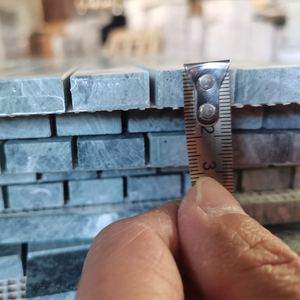 Mosaico de Mármol Verde en Tiras de 10 mm de Grosor para Uso en Habitaciones Modernas - Product Image 3