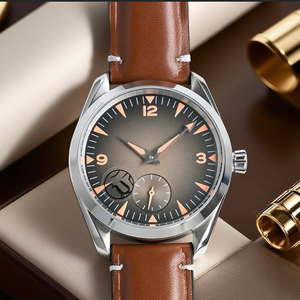 Montre mécanique de haute qualité pour homme prospère, avec boîtier en acier inoxydable de 38 mm et cadran à dégradé central - Product Image 1