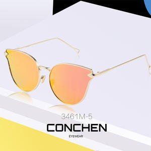 Lunettes de soleil œil de chat tendance pour femme, monture métallique, protection UV400, noires, surdimensionnées, style voyage, pour l'international - Product Image 5