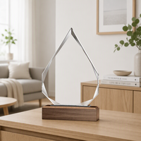 Plaque de récompense en cristal vierge en forme de goutte d'eau avec base en bois, gravure laser personnalisée, trophée pour entreprises, vente en gros