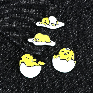 Broche en alliage Huang Ge Lazy Egg, motif œuf de dessin <span class=keywords><strong>animé</strong></span> <span class=keywords><strong>japonais</strong></span> et coréen, mignonne et amusante, avec motif œuf et fleur, épingle pour enfant - Product Image 3