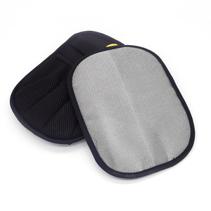 Doppelseitiger Elektrostatik-Haustierpflege- & Reinigungshandschuh aus verdicktem Kunststoff zur Tierhaarentfernung - Product Image 6