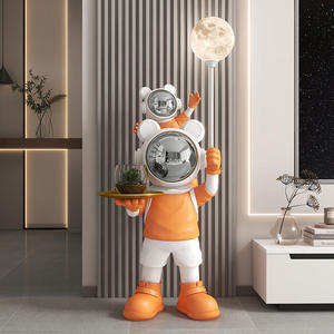 Lampe lunaire sur pied style INS avec plateau ours astronaute parent-enfant, grande sculpture artisanale en résine peinte à la main pour la maison - Product Image 4