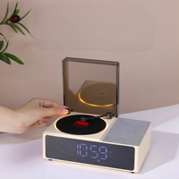 Klassischer Plattenspieler-Stil BT 5.3 Kabelloser Lautsprecher mit Wecker Weißes Rauschen TF-Karte USB-Anschluss für Desktop-Dekoration