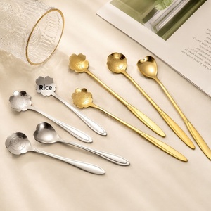 Cuillères <span class=keywords><strong>en</strong></span> <span class=keywords><strong>métal</strong></span> doré et <span class=keywords><strong>argenté</strong></span> BAMBUS, inspirées des fleurs - Cuillères à café <span class=keywords><strong>en</strong></span> forme de cœur, rose et fleur de cerisier pour desserts et agitation, lot <span class=keywords><strong>en</strong></span> vrac - Product Image 2