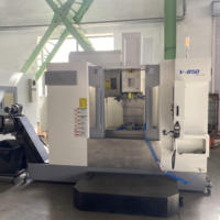 Usine pas cher prix CNC V850 centre d'usinage vertical moteur nouveau produit fourni Vmc Machine métal Machine chinois 1:24 24 800