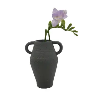 New Arriving Retro Design Ceramic Flower Vases For Tabletop Decoration