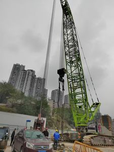 Grue sur chenilles Zoomlion de 580 tonnes de 2020 est en stock. - Product Image 3