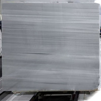 Dalle de marbre Marmara Equator, pierre naturelle turque, blanc gris, rayures horizontales, finition polie pour comptoir, meuble-lavabo, revêtement de sol