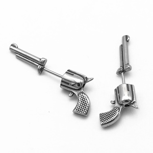 Pendientes de Acero Inoxidable 316L para Hombre, Hipoalergénicos, Resistentes al Agua, con Diseño de Pistola Revólver, Estilo Vintage, Punk, Gótico, para Motociclistas, Regalo - Product Image 4