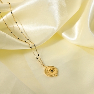 Collana con Ciondolo a Moneta Occhio di Allah in Acciaio Inossidabile Placcato Oro 18k di Alta Qualità, con Catena a Perline - Vendita all'Ingrosso - Product Image 5