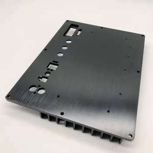 Disipador de Calor de Aluminio Personalizado, Placa Mecanizada de Precisión con Aletas de Enfriamiento para Equipos de Automatización - Product Image 1