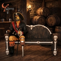 Statue de capitaine pirate de haute qualité conçue sur mesure Sculpture en fibre de verre en résine pleine grandeur pour cadeaux