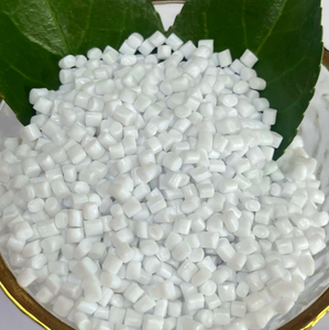 Granules blancs d'ANIMAL FAMILIER de catégorie non alimentaire pour le moulage par injection et l'extrusion avec l'excellente résistance aux intempéries pour les pièces des véhicules à moteur - Product Image 6