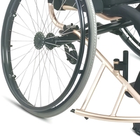 Fauteuil roulant de sport manuel en alliage d'aluminium léger, fauteuil roulant de sport sur mesure pour les matchs des personnes handicapées