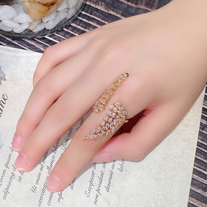 Anillo de cóctel F1601 Wings para mujer con circonita cúbica creada en laboratorio, engaste marquise pavé, anillos de moda para boda - Product Image 5