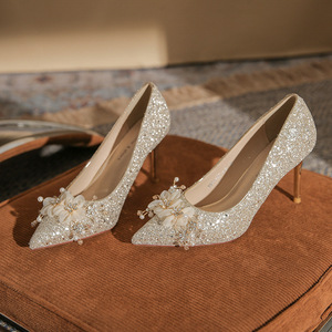 Escarpins de mariée à paillettes, bout pointu, talon aiguille de 5 à 8 cm, décoration florale, chaussures de mariage - Product Image 1