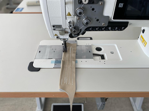 Nouvelle <span class=keywords><strong>machine</strong></span> à <span class=keywords><strong>coudre</strong></span> industrielle Jukis 2828V-7 2828 à pied marcheur, <span class=keywords><strong>machine</strong></span> à <span class=keywords><strong>coudre</strong></span> à servo pour matériaux épais - Product Image 6