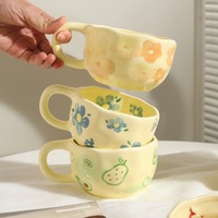 Tasses à café en céramique à motif floral irrégulier fait main, tasses à lait en porcelaine florale, mugs à café pour cadeau - Vente chaude