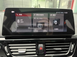 Vente en gros <span class=keywords><strong>2022</strong></span> <span class=keywords><strong>BMW</strong></span> Série 1 125i M 2.0T FWD Sièges en cuir foncé Voitures d'occasion Vente de Chine - Product Image 2