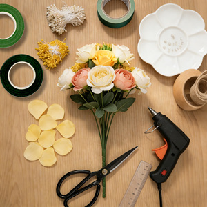 Cinta Floral Esencial Verde de 30 Yardas, Set de 3 Tonos Más Populares para Envolver Flores sin Costuras y Manualidades con Limpiapipas - Product Image 6