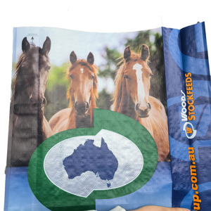 <span class=keywords><strong>Sacs</strong></span> d'emballage d'alimentation en granulés laminés vides PP pour l'alimentation <span class=keywords><strong>des</strong></span> animaux chevaux porcs poulets - Product Image 2
