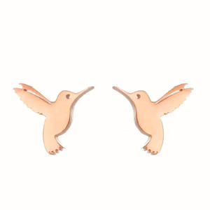 E3247 Orecchini a Perno Colibrì in Oro Rosa, Lega di Zinco, Gioielli Unisex alla Moda - Product Image 3