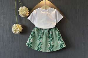 Produit phare : Ensemble de vêtements en coton pour enfants American Express Black Card, motifs fleurs séchées, pour la vente en gros - Product Image 3