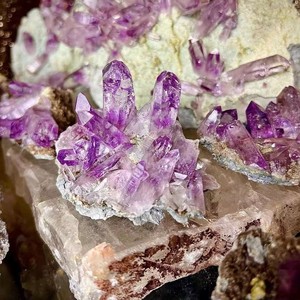 Prix de gros Mexique Spécimens de cristal Améthyste naturelle de <span class=keywords><strong>Vera</strong></span> <span class=keywords><strong>Cruz</strong></span> en grappe à vendre - Product Image 2