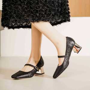 Chaussures Mary Jane à talon épais et bout carré en faux daim, à enfiler, pour femme, tendance mode toutes saisons - Product Image 3