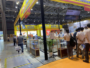 Hersteller von Maschinen ohne Flammen polier maschinen Dongguan New Type <span class=keywords><strong>Horizontal</strong></span> Electric Diamond Polish ing <span class=keywords><strong>Machine</strong></span> für Plexiglas - Product Image 3