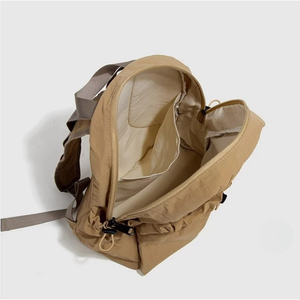 Sac à dos de voyage unisexe tendance avec compartiment pour ordinateur portable et style sac d'école, en tissu polyester imperméable, provenant d'un fournisseur vietnamien - Product Image 4