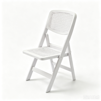 Chaise pliante en plastique pour banquet de mariage, texture rotin, chaise portable pour événements, idéale pour les mariages en jardin et la mise en scène des lieux de réception