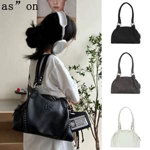 韩版小众品牌ASON时尚防水拉链流浪者包博主同款摩托车肩腋下包大容量 - Product Image 1