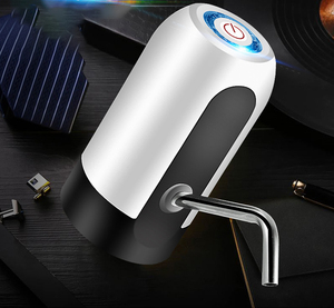 Pompe Distributrice d'Eau Automatique Mini SYH606 en Gros, Distributeur Intelligent USB Tactile Portable pour Voiture et Maison, Double Fonction Froid/Chaud, en Plastique - Product Image 4