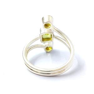 Anillo de Peridoto en Plata de Ley 925, Hermoso Anillo de Piedras Preciosas, Colección Hecha a Mano, al Mejor Precio - Product Image 5