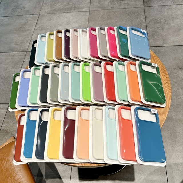 Silicone Phone Case for iPhone 17 16 15 14 Pro Max Liquid Silicone Shockproof Cover Candy Color Soft Skin Case with Custom Logo