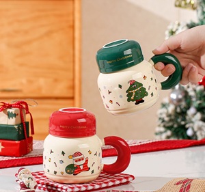 Ensemble de tasses à café en céramique de Noël mignonnes de 520 ml avec couvercle, réutilisables et adaptées aux aliments, pour boissons chaudes, cadeaux promotionnels et usage festif - Product Image 2