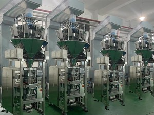 Macchina per il confezionamento di prodotti sfusi in sacchi da 5 Kg: Lenticchie, Zucchero in Cubetti, Pomodorini, Namkeen, Carne Macinata, Maccheroni, Pasta, Funghi - Product Image 4