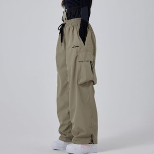 Pantalon de ski unisexe ample et imperméable à jambes larges pour l'hiver et les activités de plein air - Product Image 6