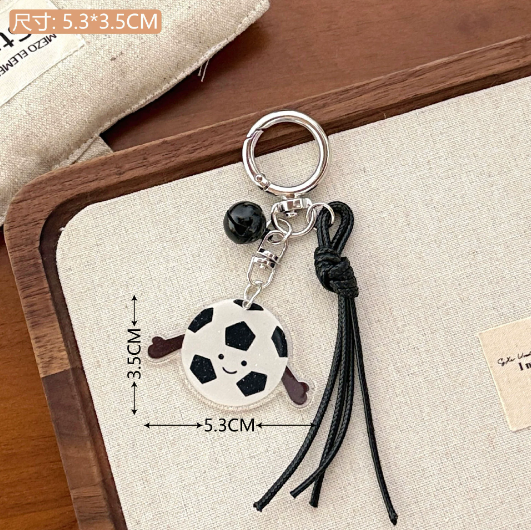 Joli pendentif boule - ballon de foot