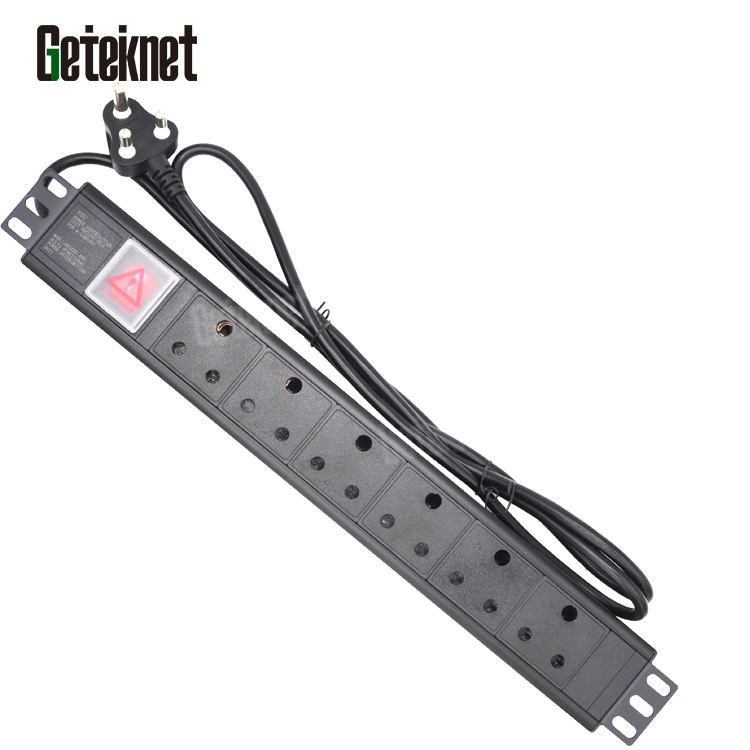 2 м 1.5U 19 "6 портов PDU стоечного исполнения Южноафриканский Разъем гнездо для коммуникационного оборудования