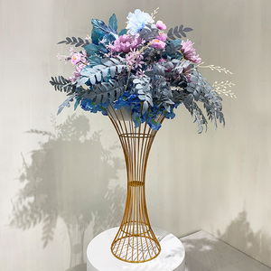 Fabbrica <span class=keywords><strong>oro</strong></span> artificiale composizioni floreali tromba vaso nozze centrotavola decorazioni da tavola per matrimoni eventi speciali - Product Image 1