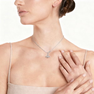 Collier Pendentif Saturne Tendance au Design Simple et Élégant, Vente en Gros <span class=keywords><strong>Direct</strong></span> Usine - Product Image 3