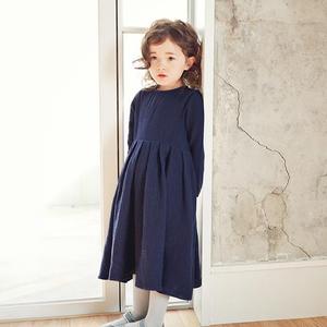 Vêtements en gros pour enfants, robe longue à manches longues unie pour enfant - Product Image 2