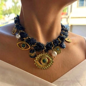 Nouveau Collier Tendance en Acier Inoxydable Plaqué Or pour Femme, <span class=keywords><strong>avec</strong></span> Pendentif Cœur, Yeux <span class=keywords><strong>Mal</strong></span>éfiques et Perles d'Imitation, Chaîne en Corde de Denim Bleu, Fait Main - Product Image 2